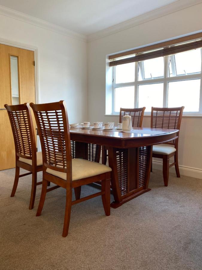 Bournemouth Beachfront Retreat 3 Bedroom 3 Bathroom Seaside B&B With Free Parking Экстерьер фото