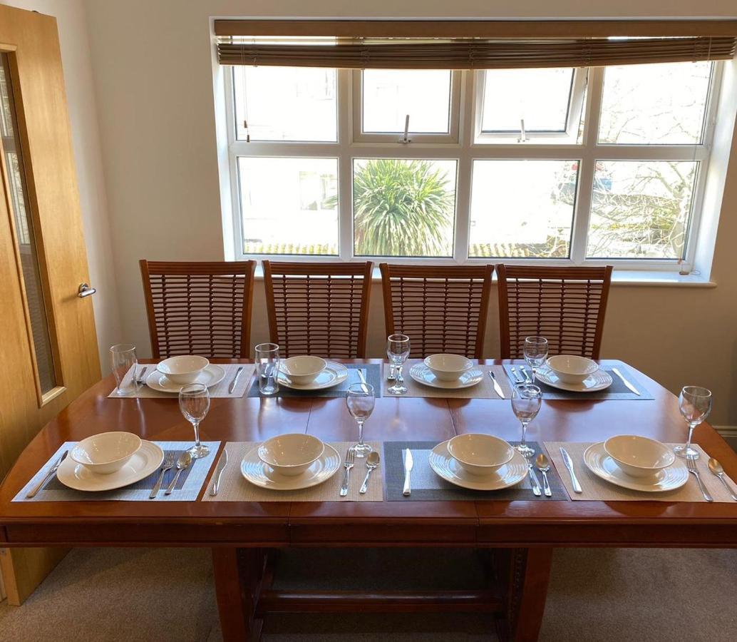 Bournemouth Beachfront Retreat 3 Bedroom 3 Bathroom Seaside B&B With Free Parking Экстерьер фото