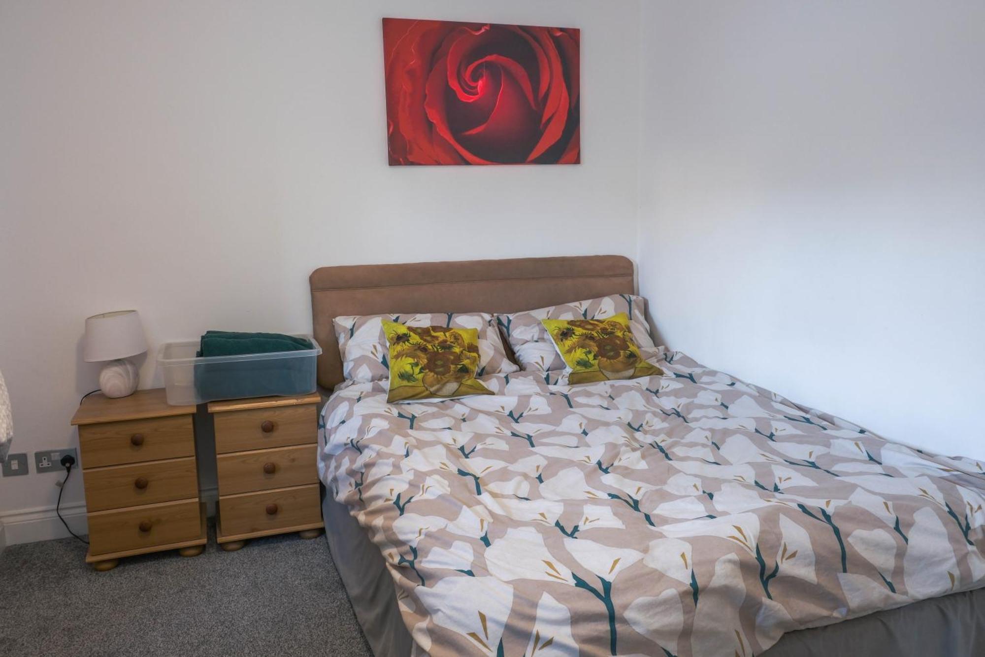 Bournemouth Beachfront Retreat 3 Bedroom 3 Bathroom Seaside B&B With Free Parking Экстерьер фото